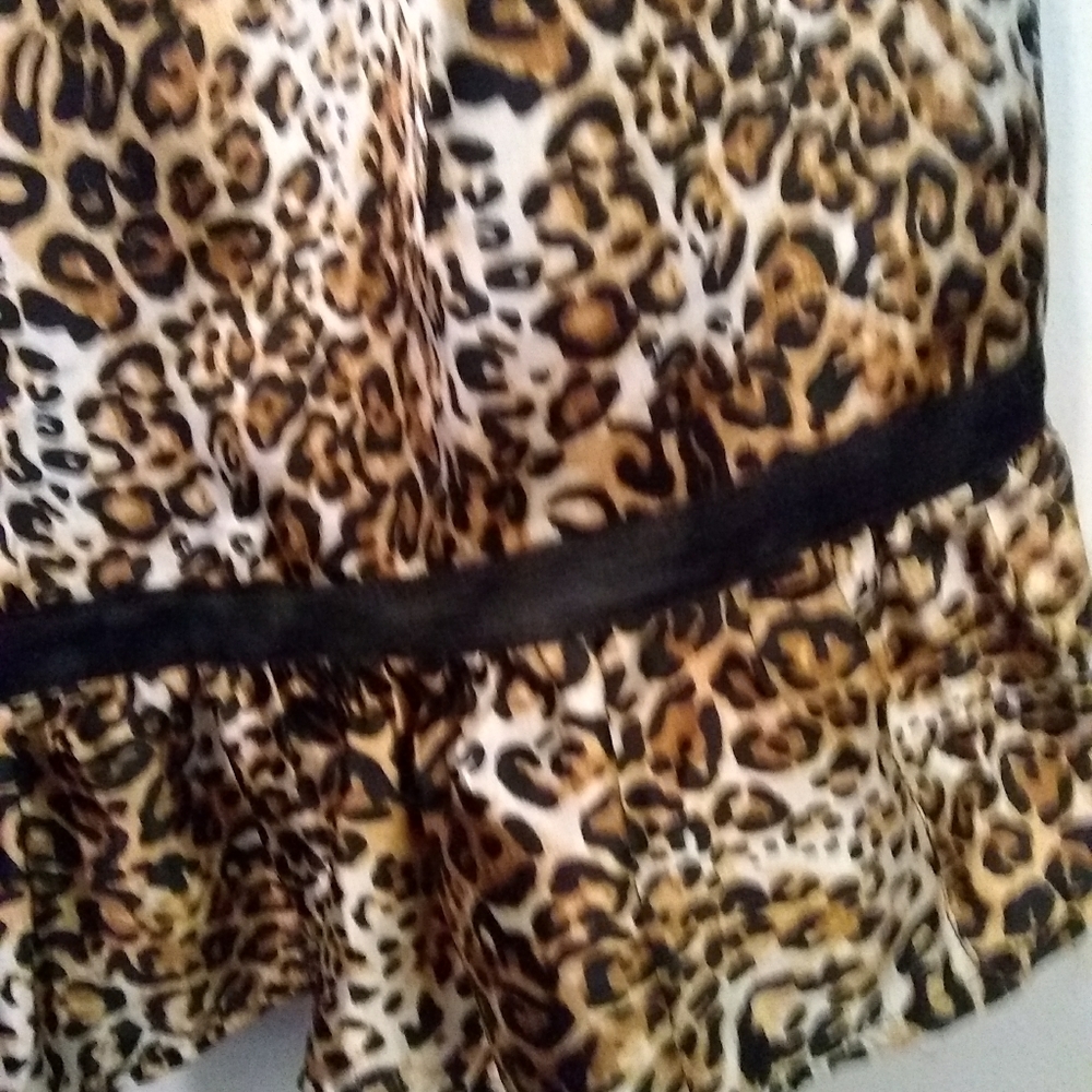 Dress - Picture 5 of 5